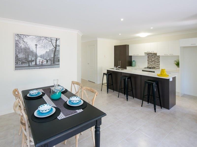 House 4 /20-26 Valley Road, Wellington Point QLD 4160