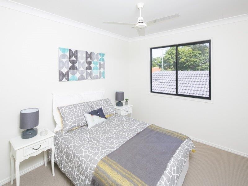 House 4 /20-26 Valley Road, Wellington Point QLD 4160