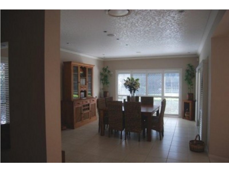 7 Allan Day Drive, Wellington Point QLD 4160