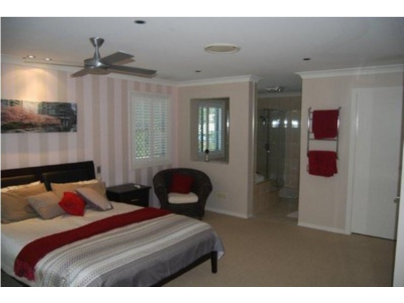 7 Allan Day Drive, Wellington Point QLD 4160
