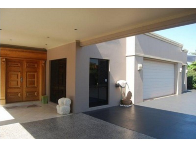 7 Allan Day Drive, Wellington Point QLD 4160