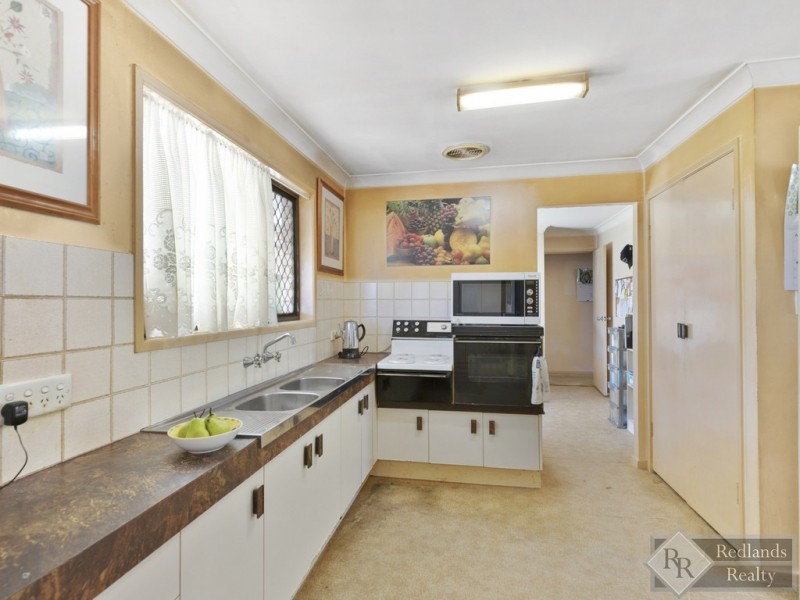 8 Earls Court, Alexandra Hills QLD 4161