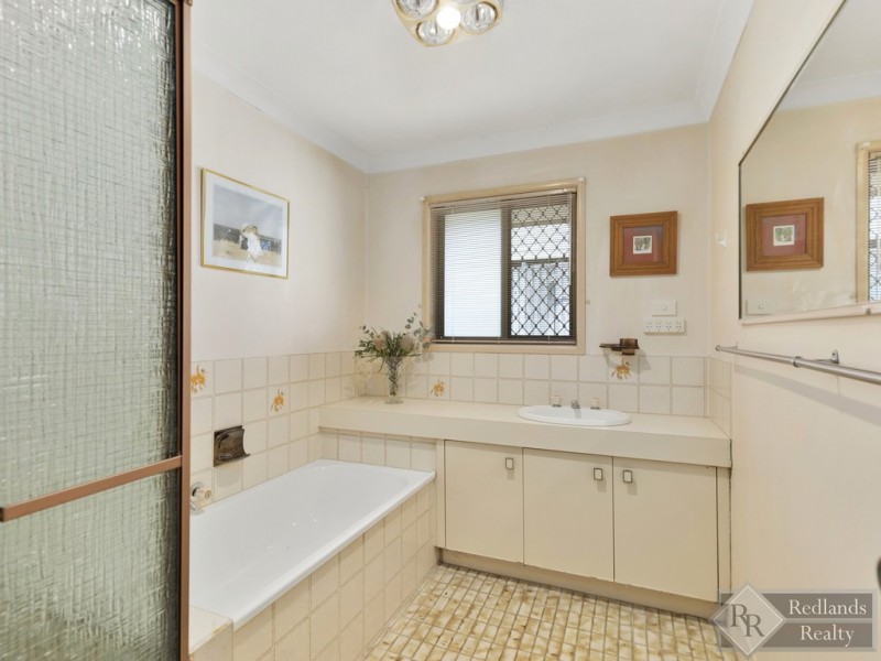 8 Earls Court, Alexandra Hills QLD 4161