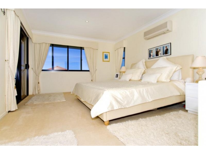 11 Braemar Court, Redland Bay QLD 4165
