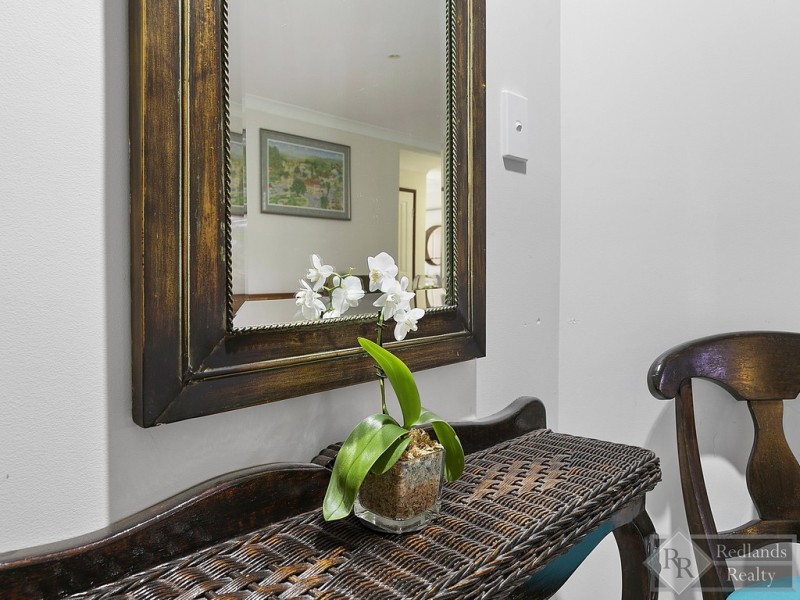 22 Terrier Court, Redland Bay QLD 4165