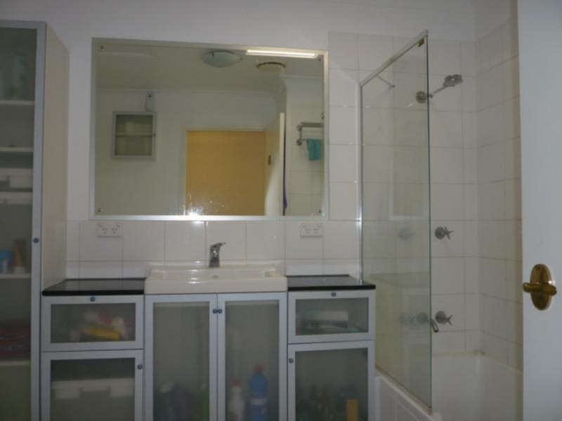 28/218 Queen Street, Cleveland QLD 4163