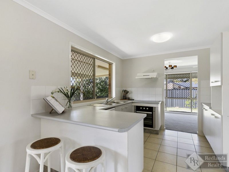 18 Macgregor Drive, Birkdale QLD 4159