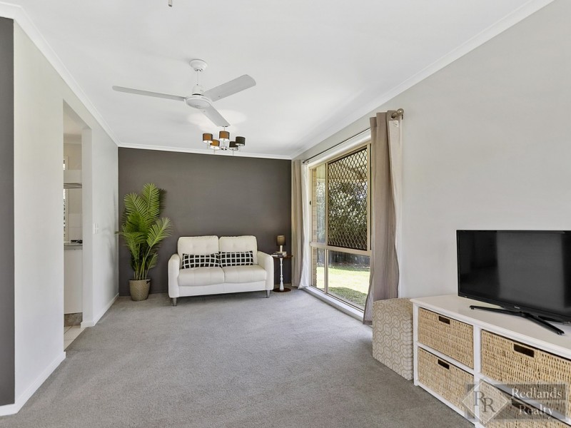 18 Macgregor Drive, Birkdale QLD 4159