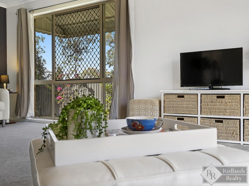 18 Macgregor Drive, Birkdale QLD 4159