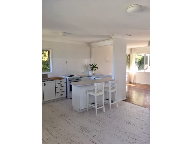 17 Arthur Street, Wellington Point QLD 4160