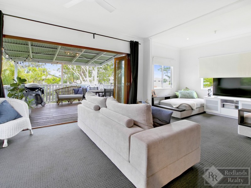 24 Lucy Street, Thorneside QLD 4158