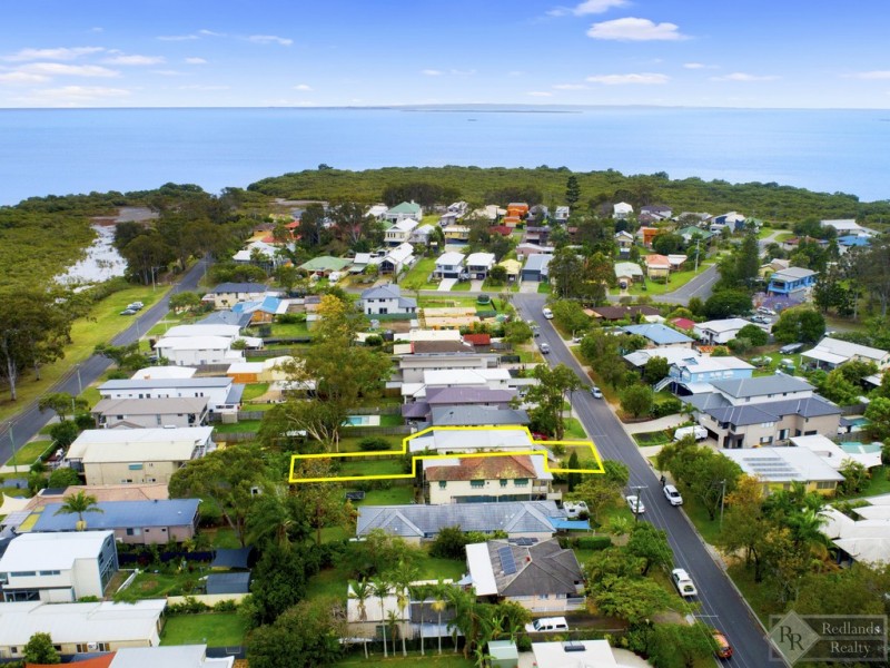 24 Lucy Street, Thorneside QLD 4158