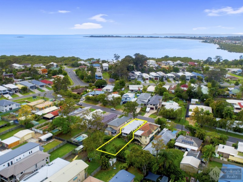 24 Lucy Street, Thorneside QLD 4158