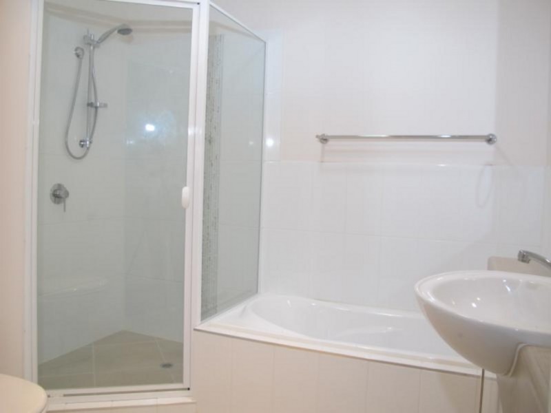 4/13 Victor Street, Birkdale, Birkdale QLD 4159