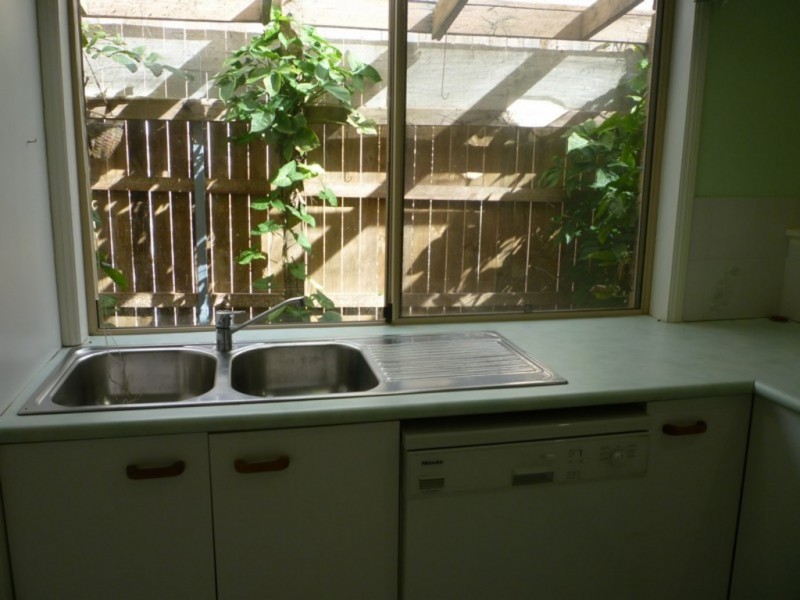 3/106 Main Road, Wellington Point QLD 4160