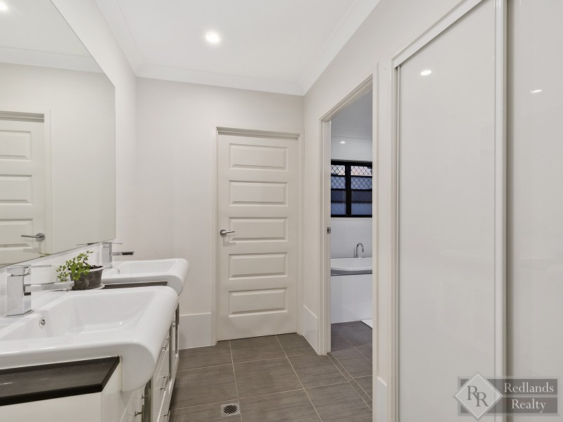 162A Main Road, Wellington Point QLD 4160