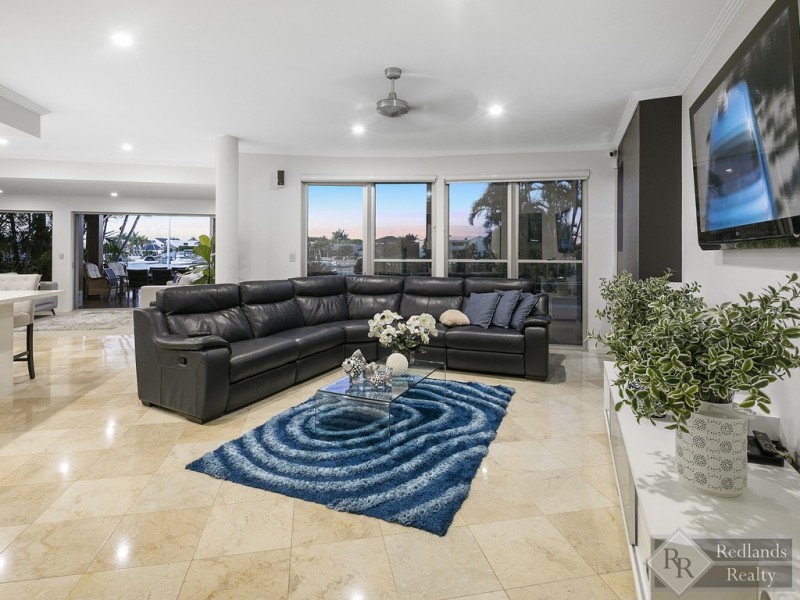 22 Sommersea Drive, Raby Bay QLD 4163