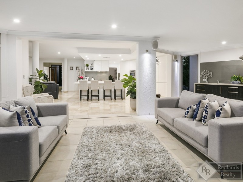 22 Sommersea Drive, Raby Bay QLD 4163