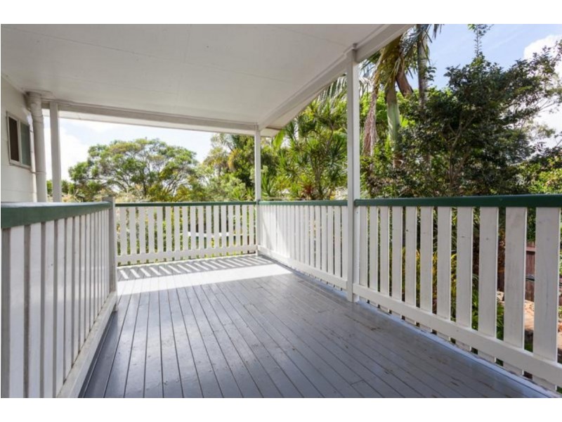 25 Myra Street, Birkdale QLD 4159