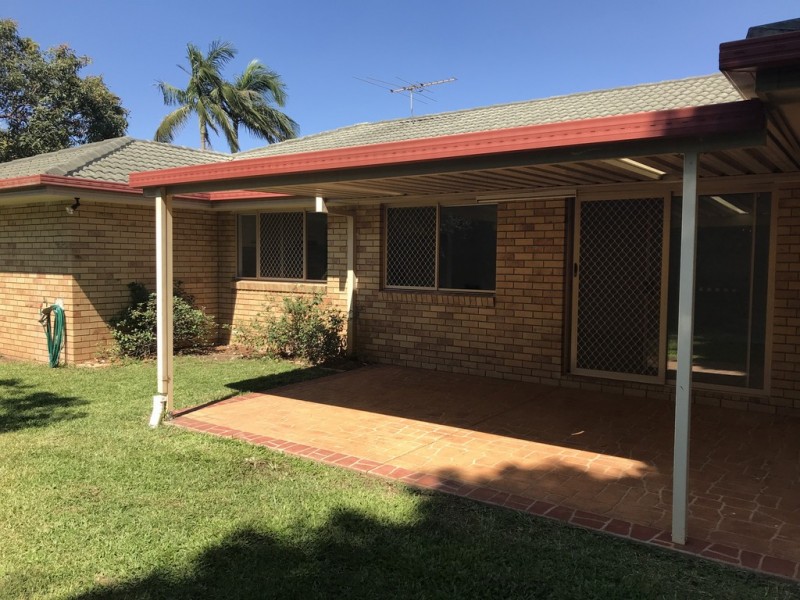 31 Manor Drive, Wellington Point QLD 4160