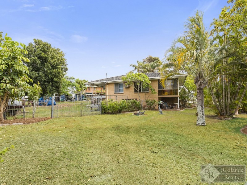 40-42 Benfer Road, Victoria Point QLD 4165