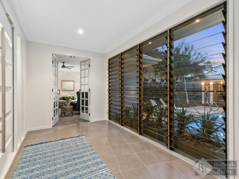 14 Yorston Place, Ormiston QLD 4160