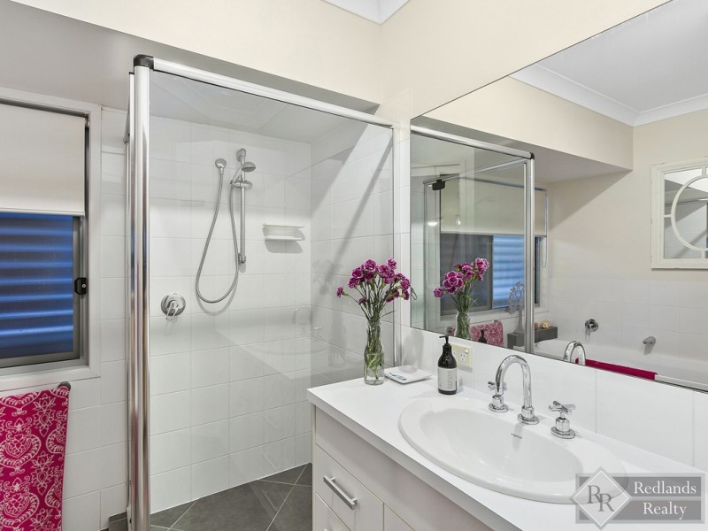 14 Yorston Place, Ormiston QLD 4160