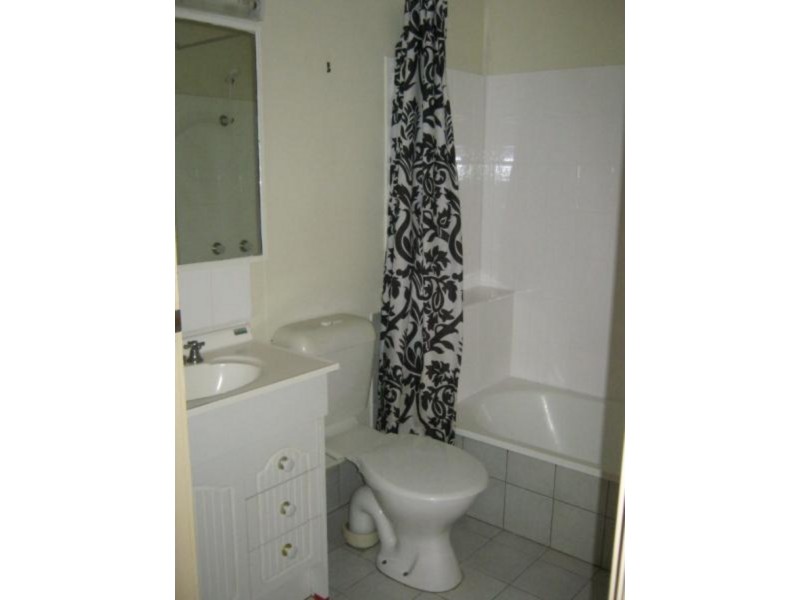 241 Bloomfield Street, Cleveland QLD 4163