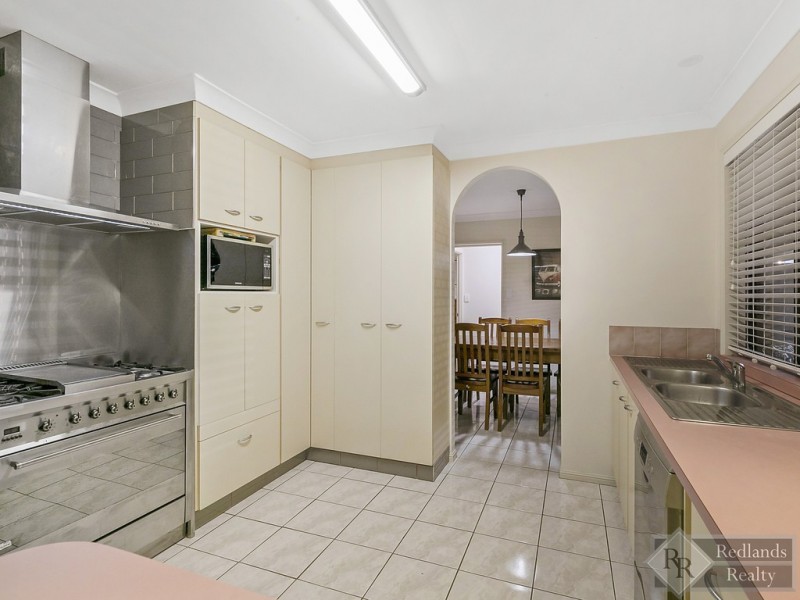 22 Armando Street, Alexandra Hills QLD 4161