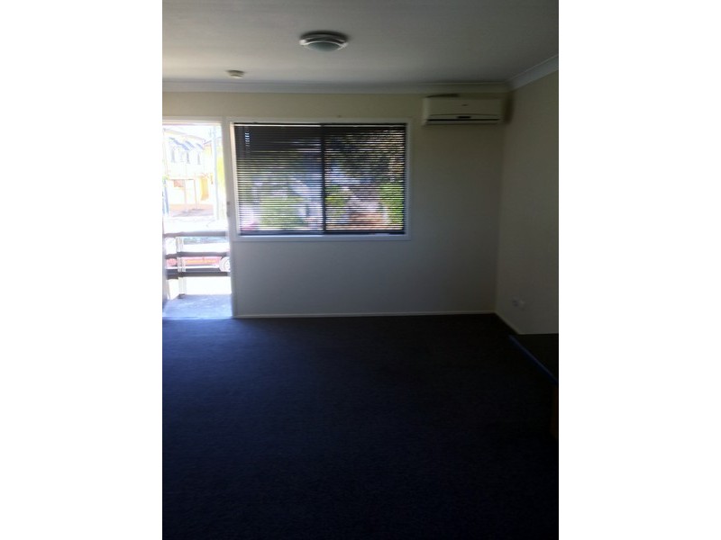 1/36 Robinson Street, Coorparoo QLD 4151