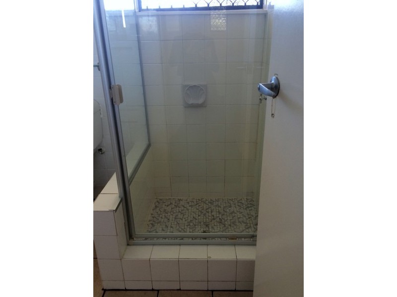 1/36 Robinson Street, Coorparoo QLD 4151