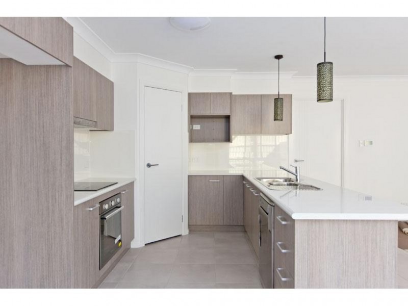 1/31 Riley Peter Place, Cleveland QLD 4163