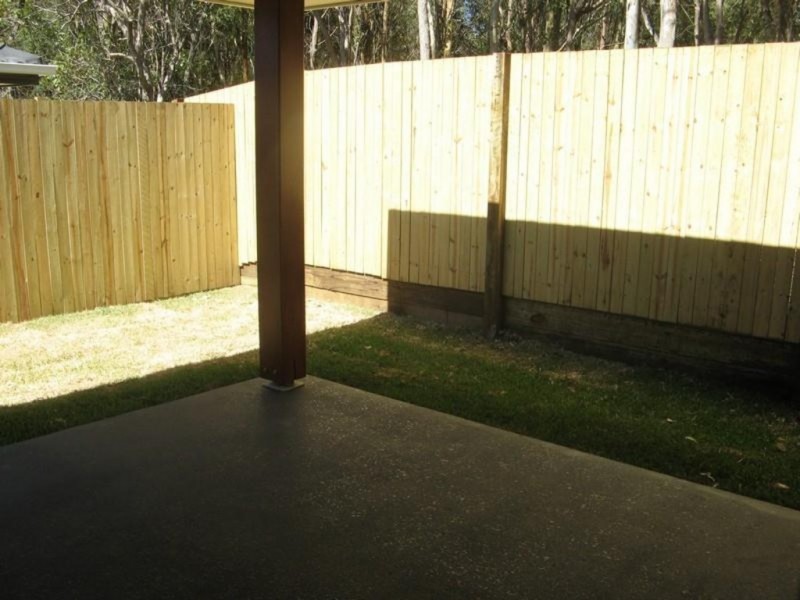 2/40 Riley Peter Place, Cleveland QLD 4163