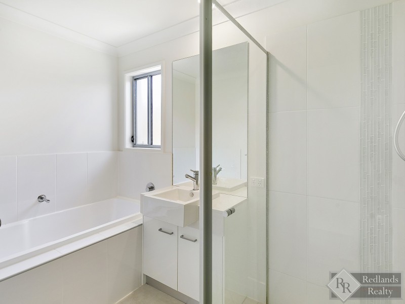 16 East Ridge Street, Thornlands QLD 4164