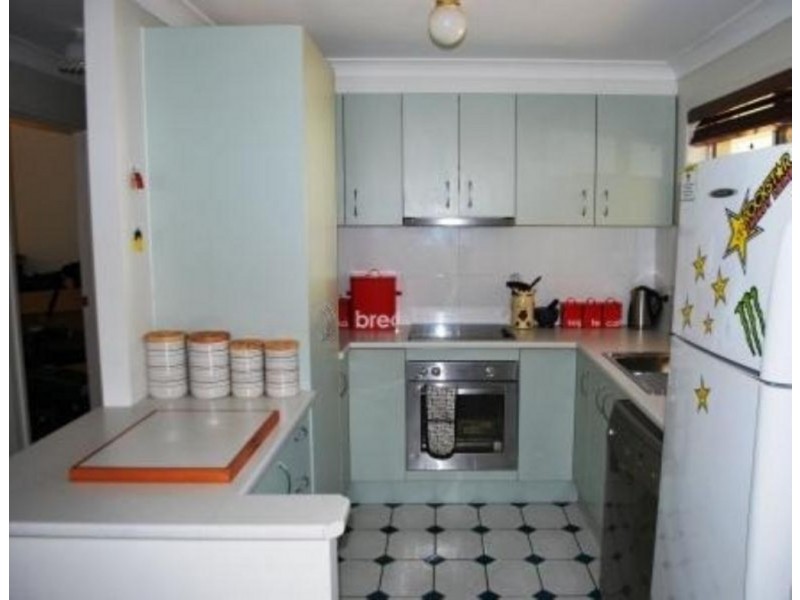 64 Crown Road, Alexandra Hills QLD 4161