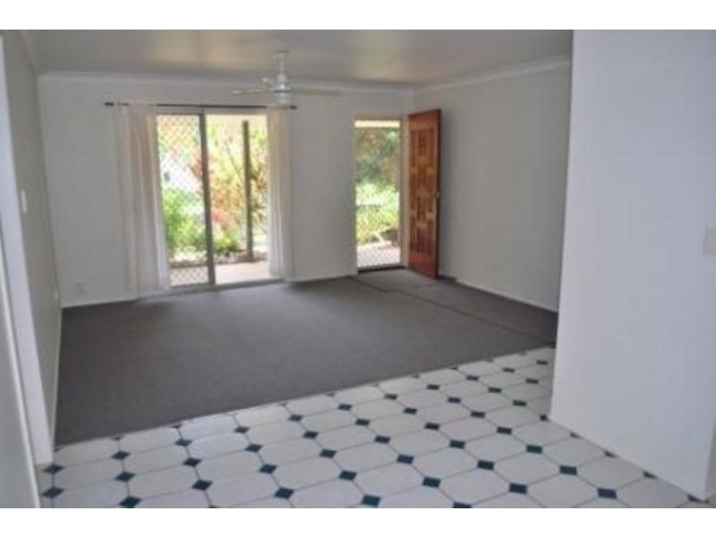 64 Crown Road, Alexandra Hills QLD 4161