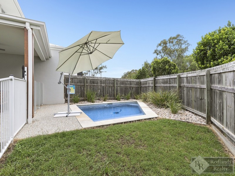 24 Sandalwood Street, Thornlands QLD 4164