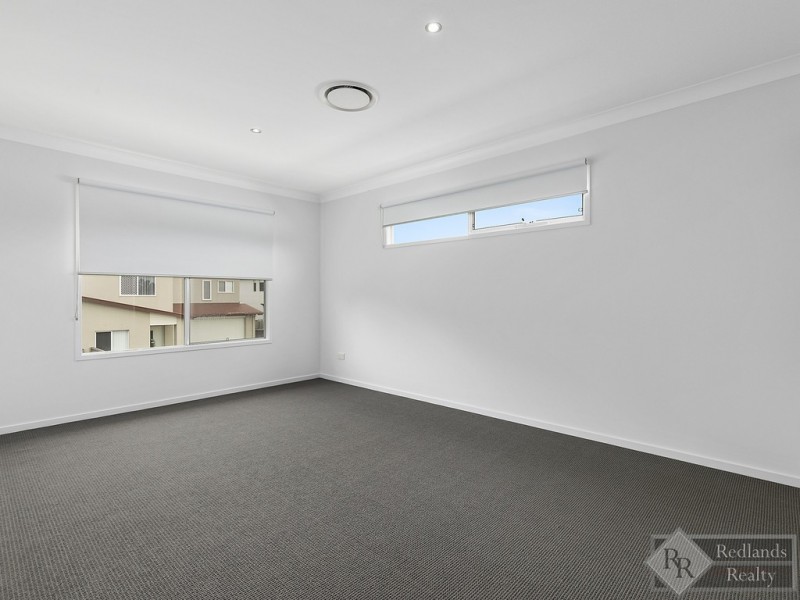 24 Sandalwood Street, Thornlands QLD 4164