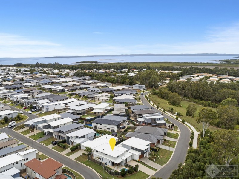 24 Sandalwood Street, Thornlands QLD 4164