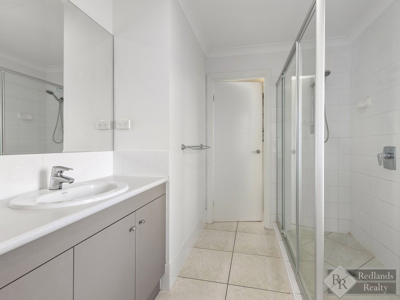 182 Waterloo Street, Cleveland QLD 4163