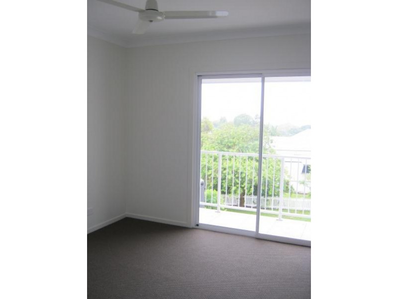4/3 Edith Street, Wellington Point QLD 4160