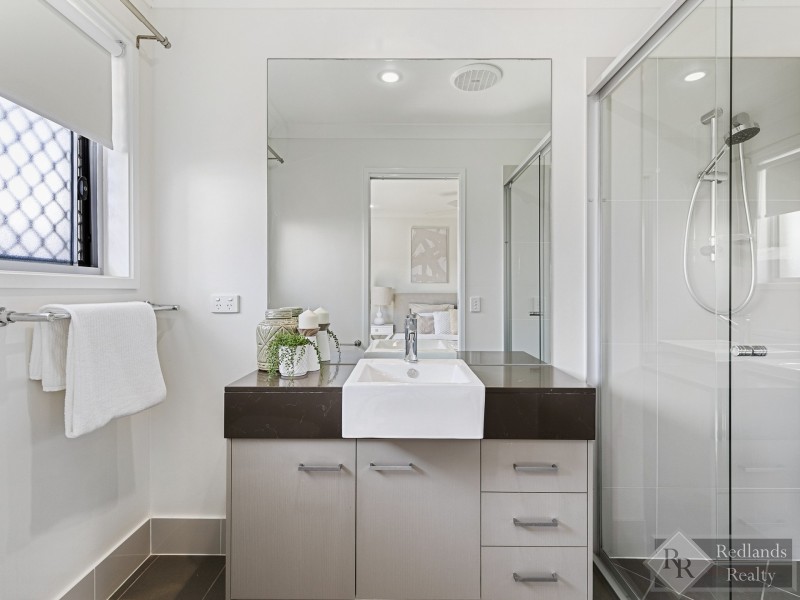 27 East Ridge Street, Thornlands QLD 4164