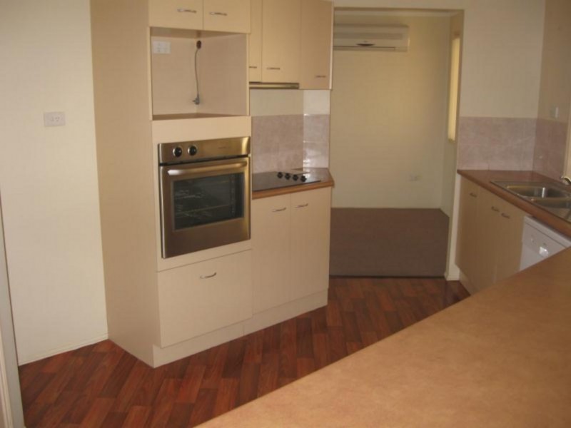 44 Boundary Street, Redland Bay QLD 4165