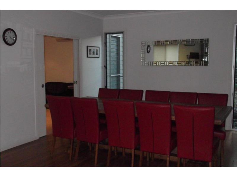 35 Banks Street, Capalaba QLD 4157