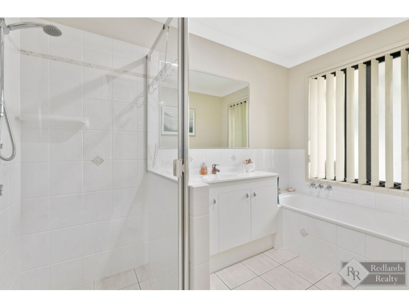 1 Bayshore Place, Cleveland QLD 4163