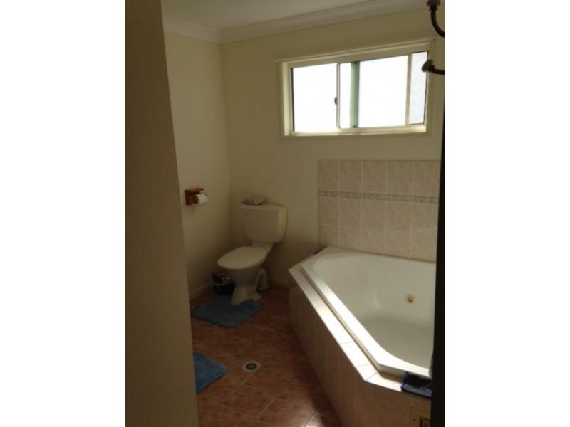 2/21 Victor Street, Birkdale QLD 4159