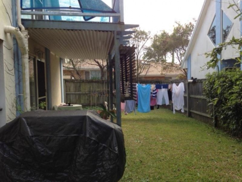 2/21 Victor Street, Birkdale QLD 4159