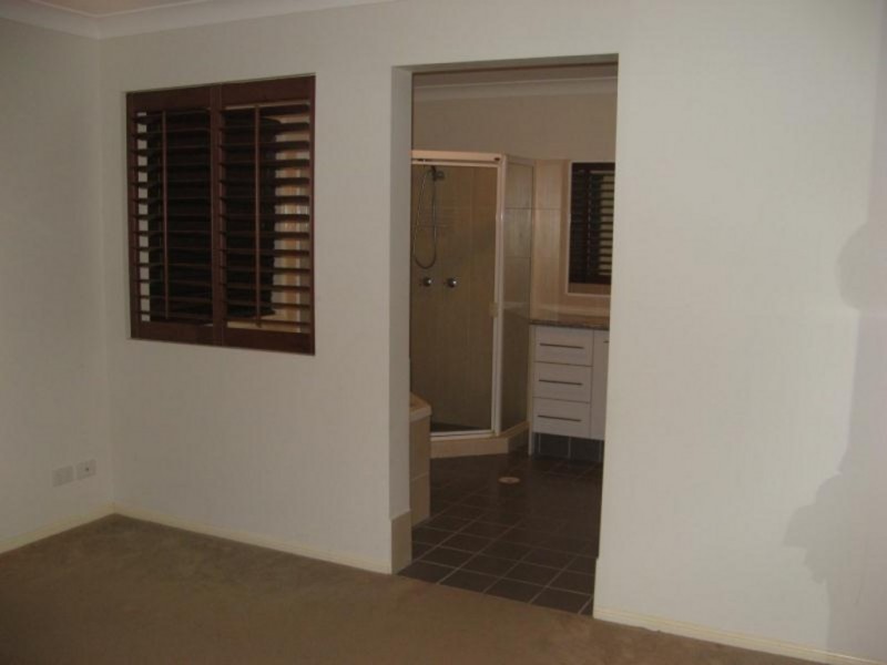 13 Jacob Street, Wellington Point QLD 4160