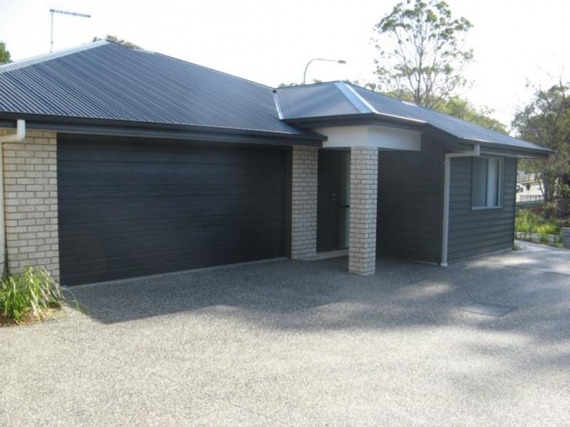 2/1 Riley Peter Place, Cleveland QLD 4163