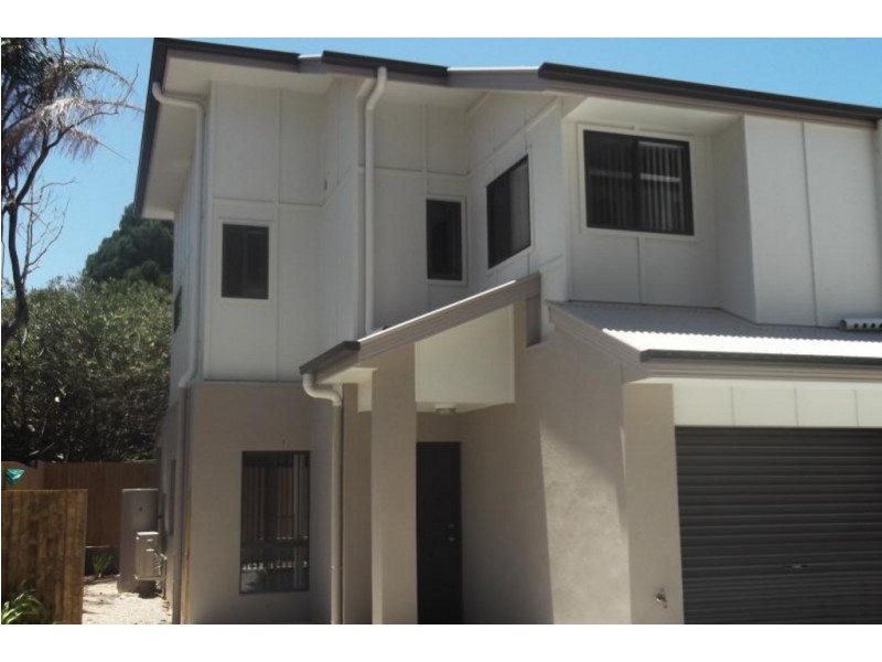 9 Michelle Court, Cleveland QLD 4163